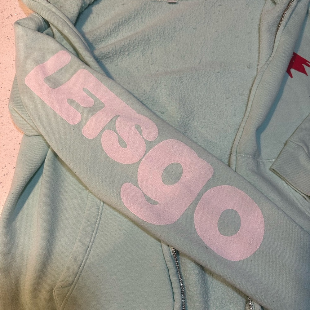 Freecity zip up hoodie with “Let’s Go” sleeve / GUC - Picture 7 of 16